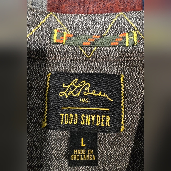 L.L. Bean X Todd Snyder Chamois Flannel Button Down Size Large - Picture 3 of 8